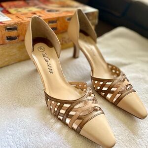 Bella Vita Cream and Brown Heels
